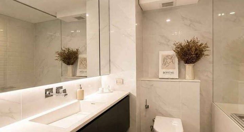Condo en alquiler de 1 habitaciones en Huai Khwang, Bangkok