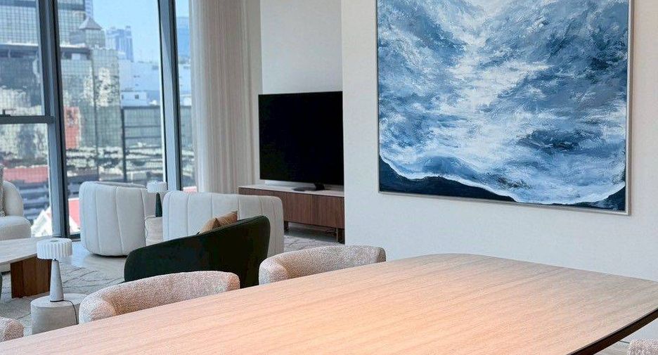 For rent 2 bedrooms condo in Pathum Wan, Bangkok