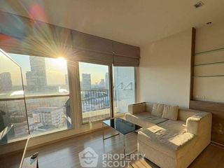 For rent 1 bed condo in Sathon, Bangkok
