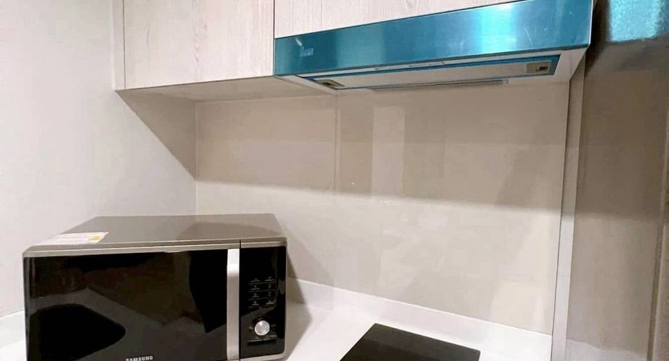 For rent 1 bed condo in Pathum Wan, Bangkok