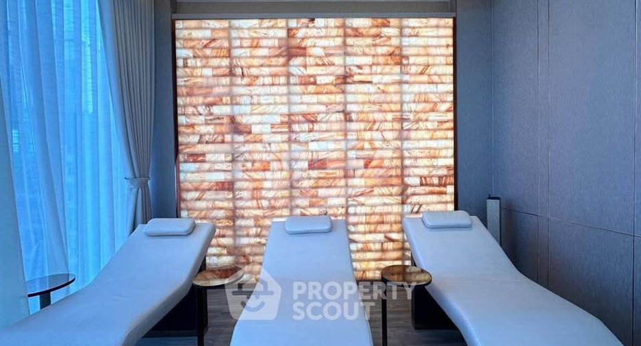 For rent 2 bedrooms condo 