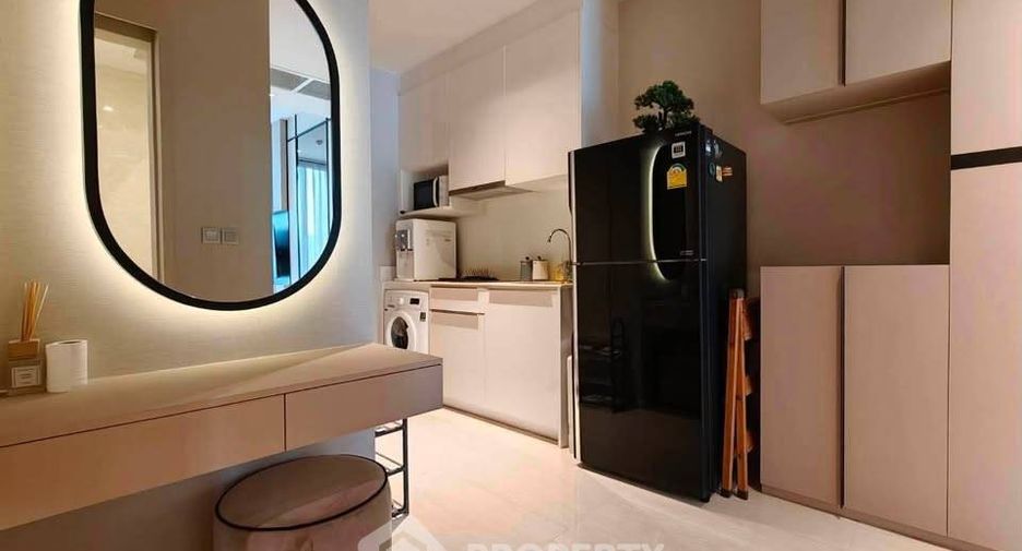 For rent 1 bed condo in Bang Rak, Bangkok
