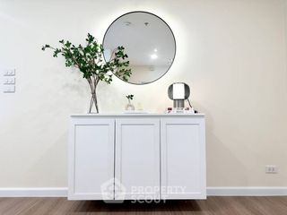 For rent 3 bedrooms condo in Pathum Wan, Bangkok