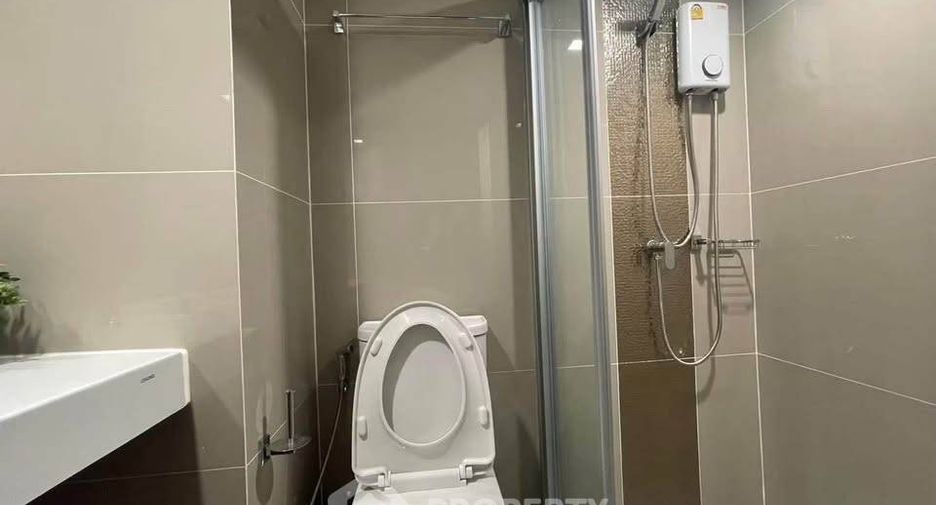 For rent 1 Beds condo in Huai Khwang, Bangkok