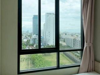 Wohnung zur Miete mit 2 Zimmer in Huai Khwang, Bangkok