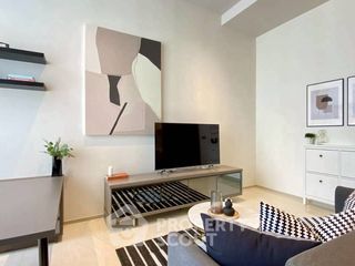 For rent 2 bedrooms condo in Bang Rak, Bangkok