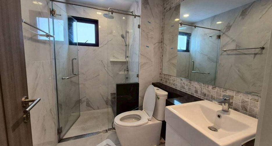 For rent 2 ベッドルーム condo in Khlong San, Bangkok