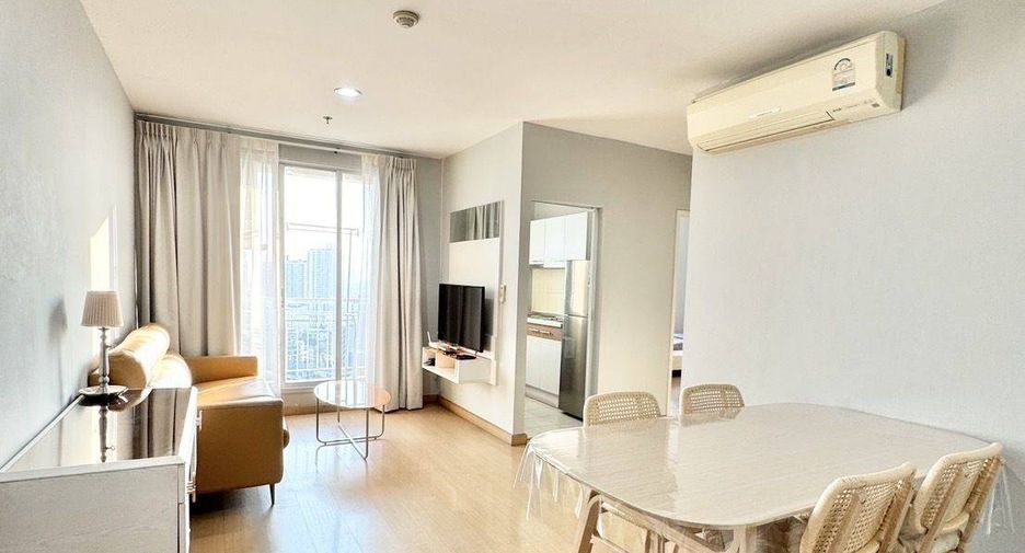 For rent 2 bedrooms condo in Khlong Toei, Bangkok