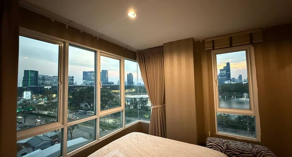 For rent 1 bed condo in Khlong Toei, Bangkok