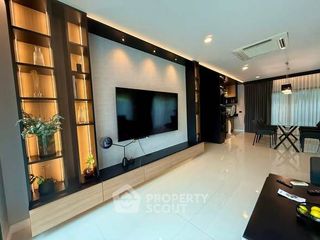 For rent 4 bedrooms house in Bang Kapi, Bangkok