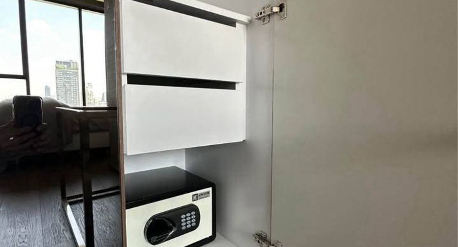 Wohnung zur Miete mit 1 Zimmer in Khlong Toei, Bangkok