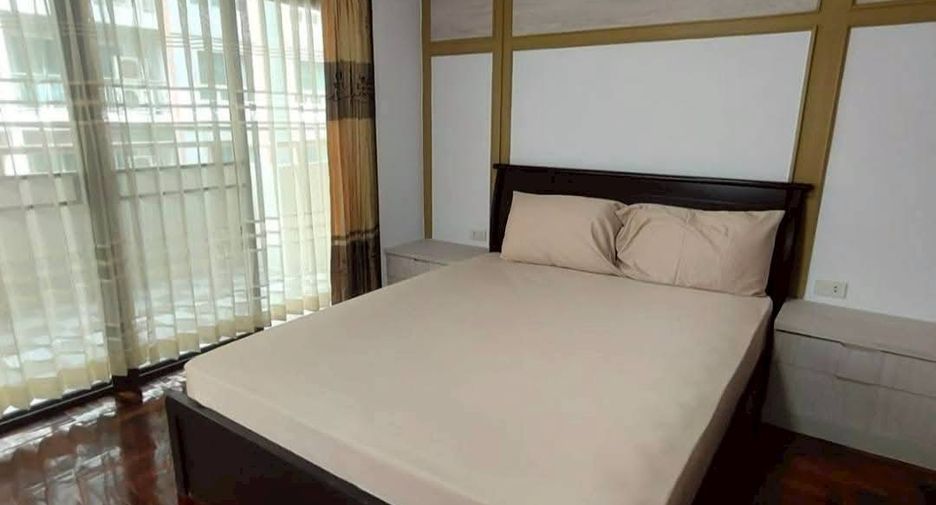 À louer 3 chambres appartement à Watthana, Bangkok