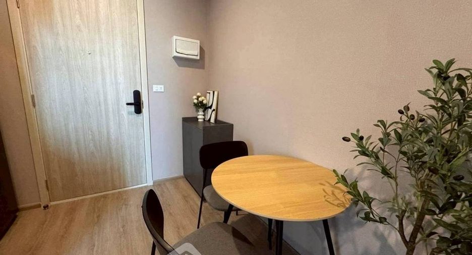 Condo en alquiler de 1 habitaciones en Huai Khwang, Bangkok