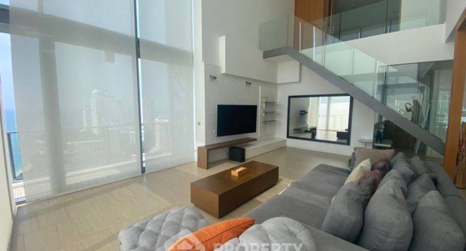 For rent 3 bedrooms condo in Bang Lamung, Chonburi