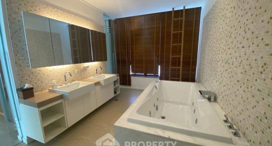 For rent 3 bedrooms condo in Bang Lamung, Chonburi