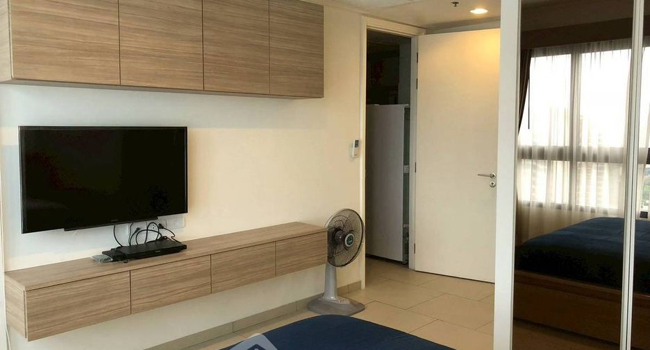 For rent 1 bed condo in Bang Lamung, Chonburi