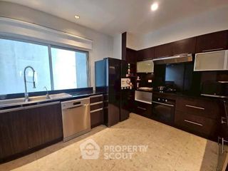 Apartamento en alquiler de 4 habitaciones en Pathum Wan, Bangkok