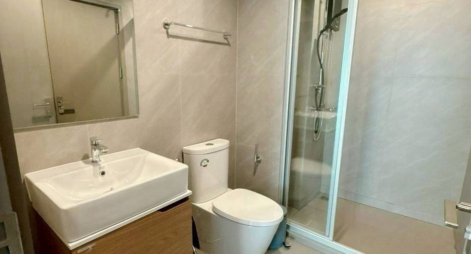 Wohnung zur Miete mit 2 Zimmer in Khlong Toei, Bangkok