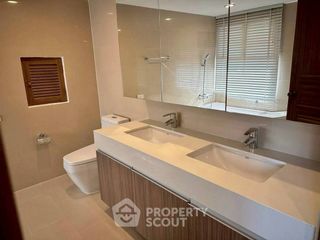 Apartment zur Miete mit 3 Zimmer in Watthana, Bangkok