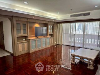 Apartment zur Miete mit 3 Zimmer in Watthana, Bangkok