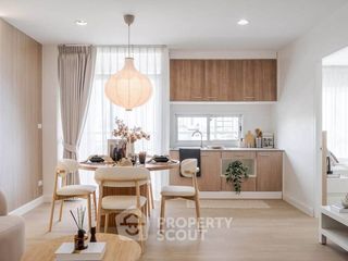 For sale 2 bedrooms condo in Khlong Toei, Bangkok
