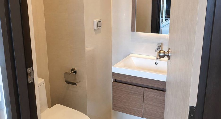 For sale 1 bed condo in Bang Na, Bangkok