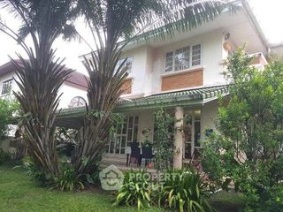 Casa en venta de 4 habitaciones en Thawi Watthana, Bangkok