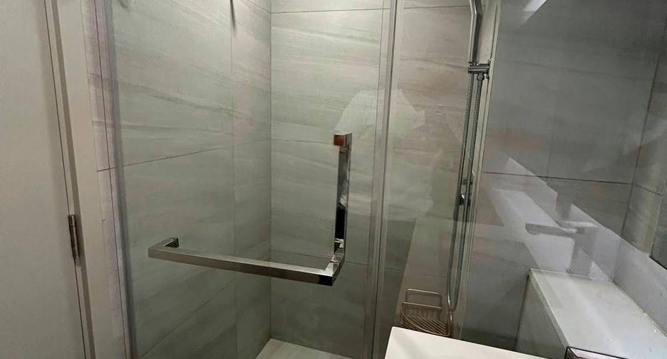 For rent 1 bed condo in Bang Rak, Bangkok