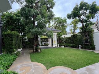 For sale 5 bedrooms house in Taling Chan, Bangkok