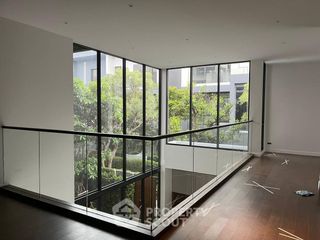 For sale 3 bedrooms house in Bang Kapi, Bangkok