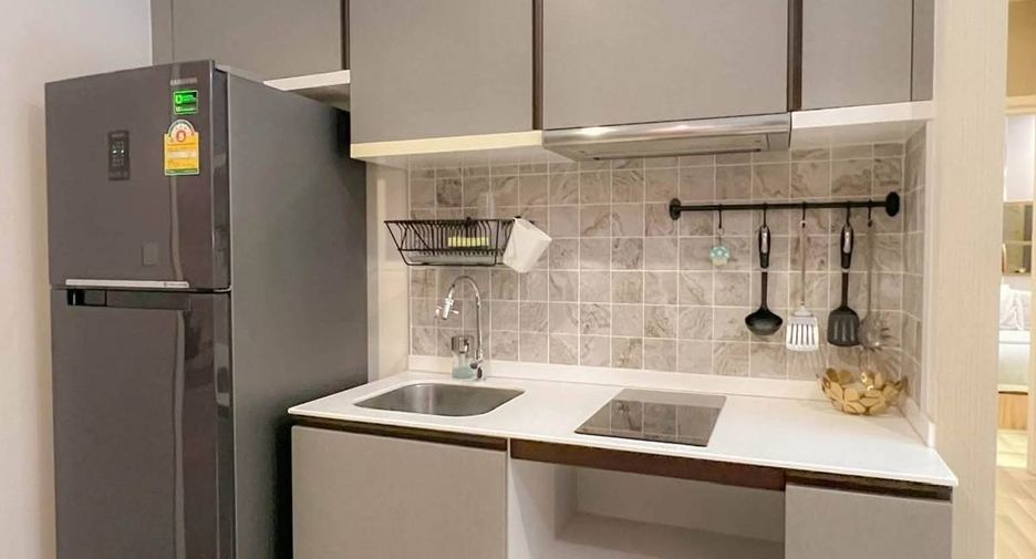 Condo en alquiler de 2 habitaciones en Bang Kho Laem, Bangkok