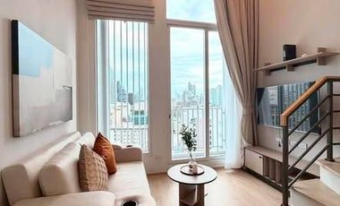 Condo en alquiler de 1 habitaciones en Bang Rak, Bangkok
