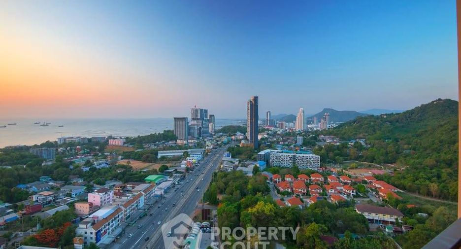 For sale 2 bedrooms condo in Si Racha, Chonburi