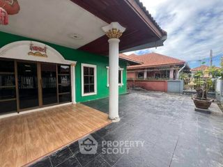 For sale 3 bedrooms house in Bang Lamung, Chonburi