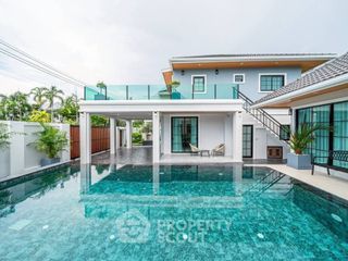 For sale 6 bedrooms villa in Bang Lamung, Chonburi