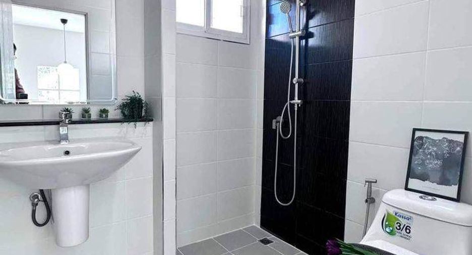 For sale 3 bedrooms house in Sai Mai, Bangkok