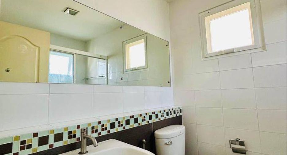 For sale 3 bedrooms house in Prawet, Bangkok