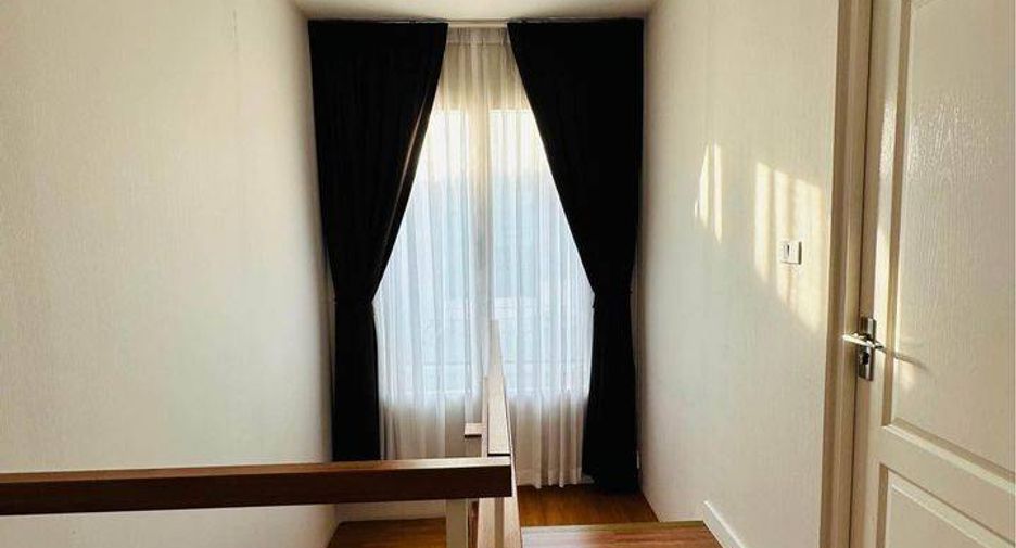 For sale 3 bedrooms house in Prawet, Bangkok