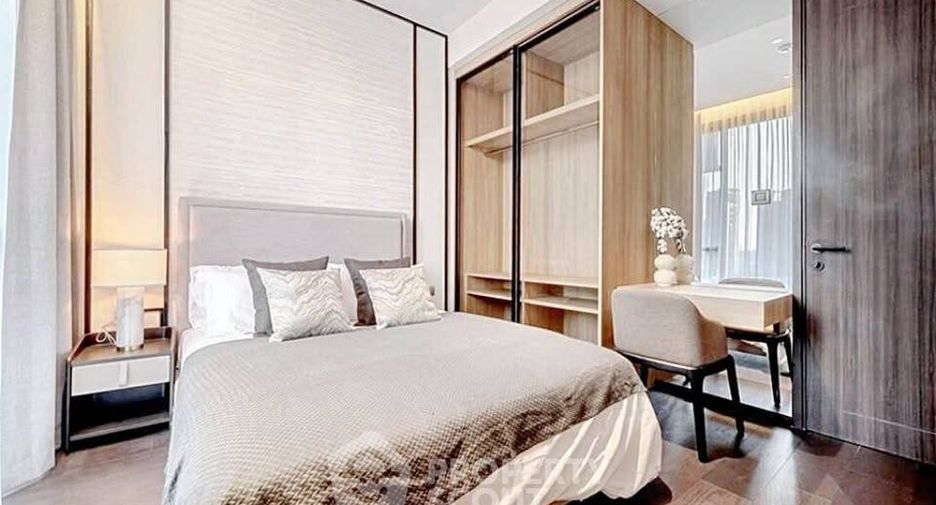 For sale 2 bedrooms condo in Khlong Toei, Bangkok