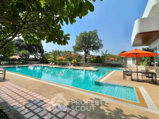 For sale 2 bedrooms condo in Na Jomtien, Pattaya