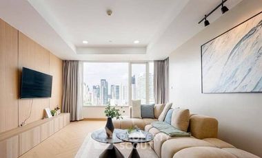 For sale 2 bedrooms condo in Watthana, Bangkok