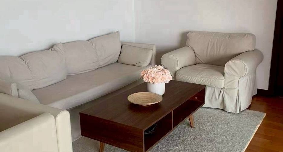 出售 2 卧室 公寓 在 Yan Nawa, 曼谷