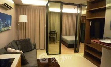 For sale 1 bed condo in Khlong Toei, Bangkok