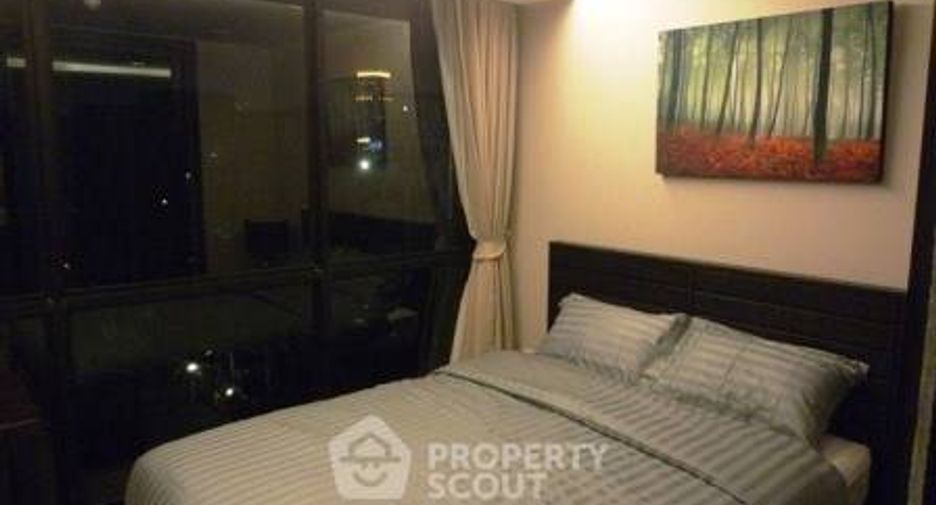 For sale 1 bed condo in Khlong Toei, Bangkok
