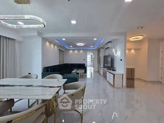 For rent and for sale 2 bedrooms condo in Yan Nawa, Bangkok