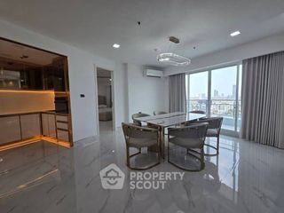 For rent and for sale 2 bedrooms condo in Yan Nawa, Bangkok