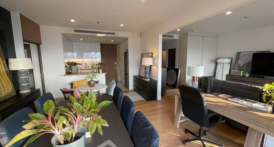 For sale 2 ベッドルーム condo in Watthana, Bangkok