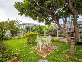 For sale 4 bedrooms house in Mueang Chiang Mai, Chiang Mai