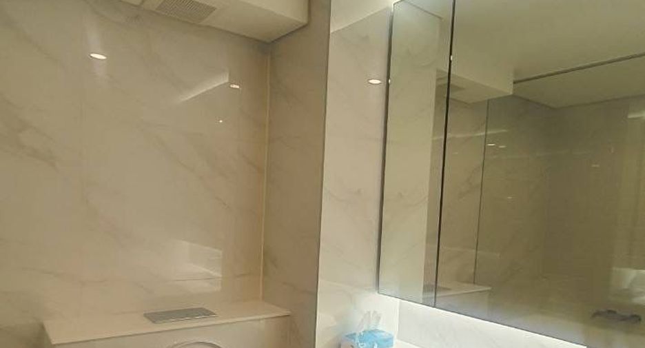 Wohnung zur Miete mit 1 Zimmer in Huai Khwang, Bangkok