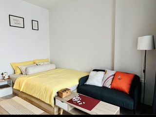 Condo en alquiler de estudio en Huai Khwang, Bangkok